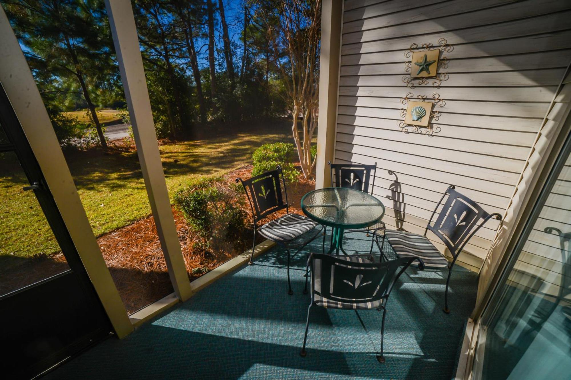 Litchfield Beach & Golf Resort Екстер'єр фото